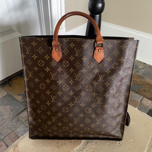 💯 Louis Vuitton Monogram Tote Bag - Picture 6 of 17